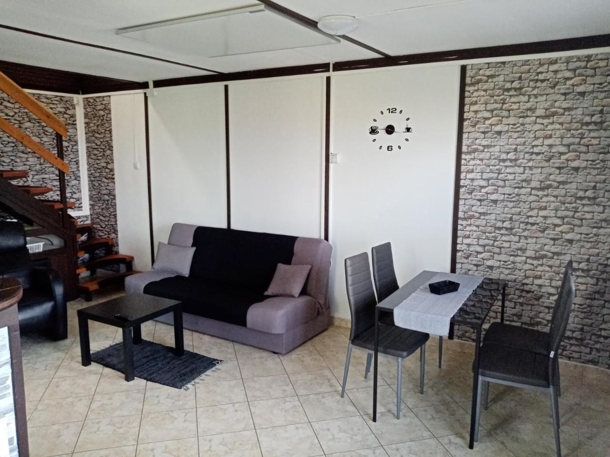 Villa Karesz Nyaralohaz Zalakaros Exterior foto