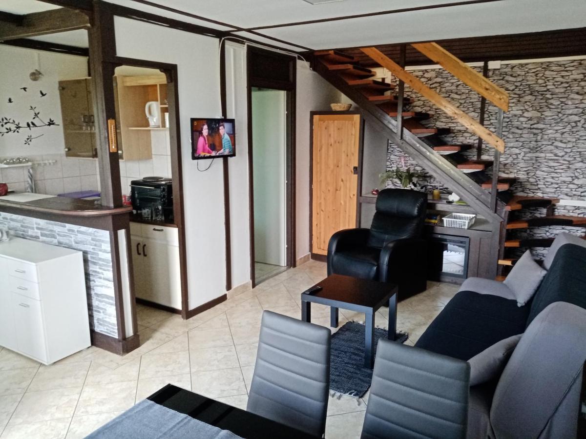 Villa Karesz Nyaralohaz Zalakaros Exterior foto